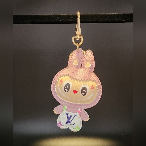Labubu Leather Keychain - Picture 5 of 5